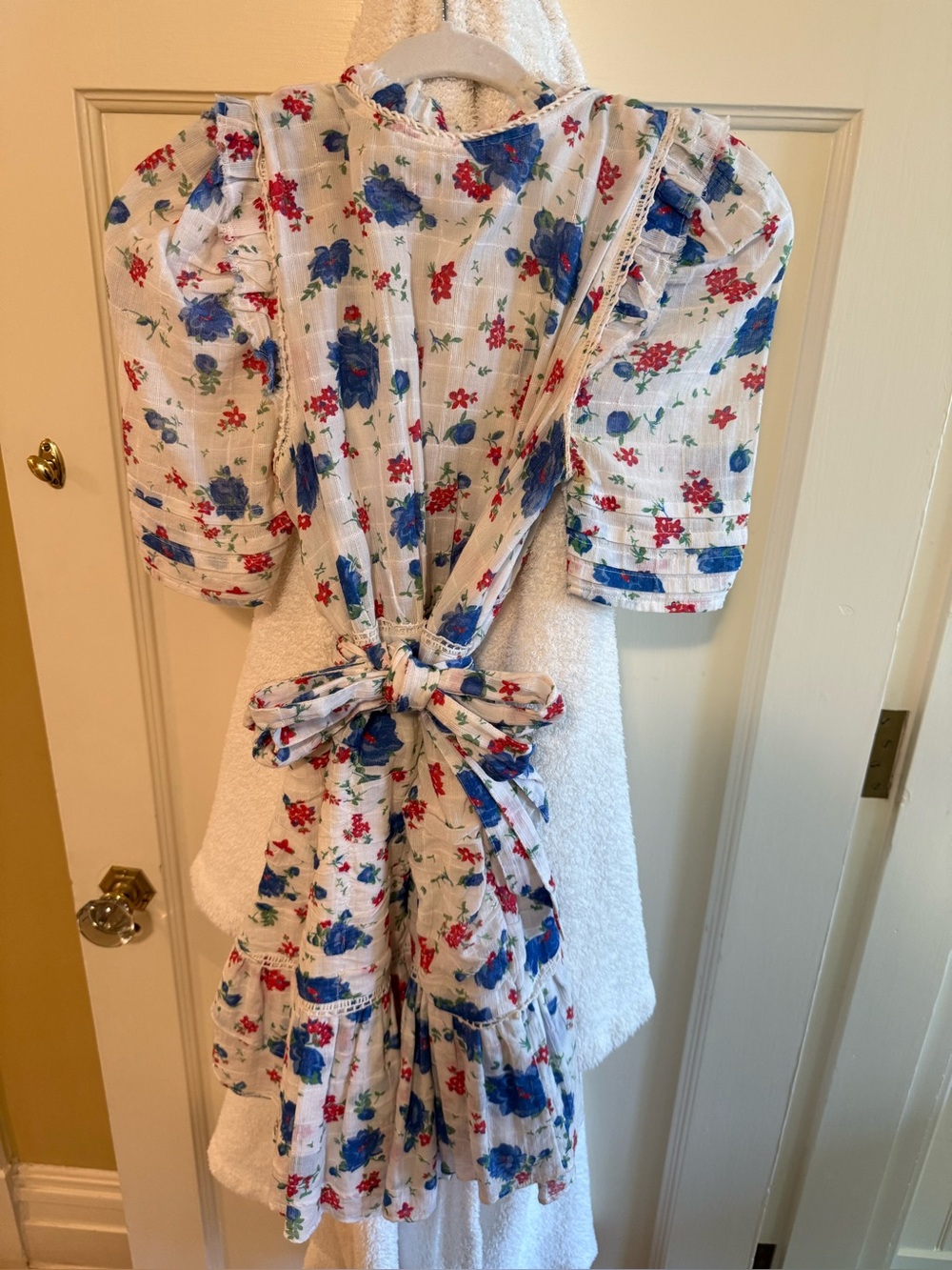 LoveShackFancy White Floral Puff-Sleeve Dress with Blue and Red Print